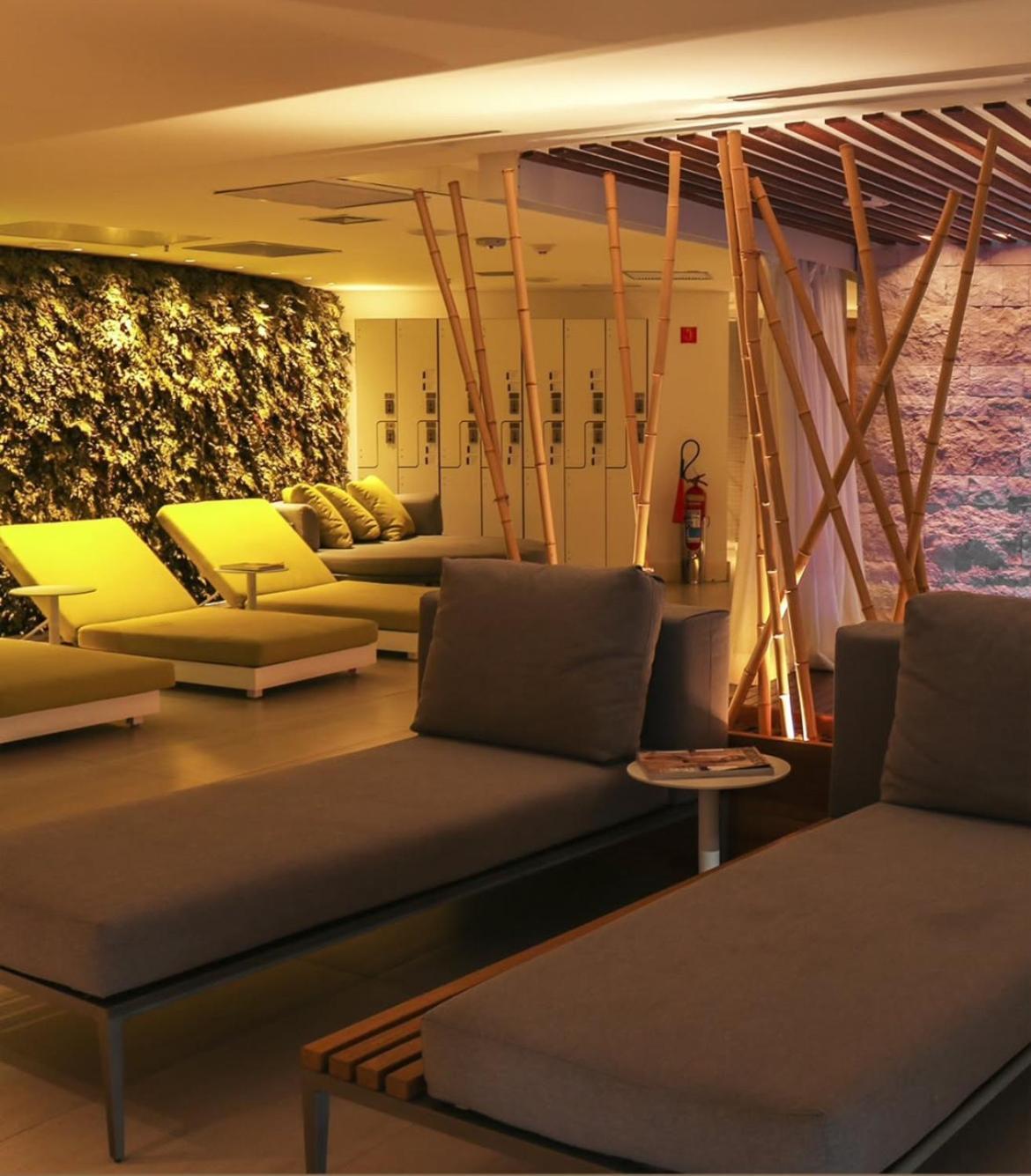 No Nacional Hotel